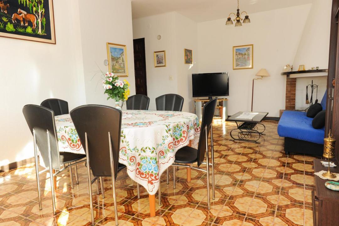 Casa Del Dorado Playa Cambrils Villa Buitenkant foto